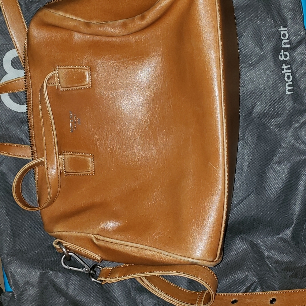 Matt & nat crossbody bag